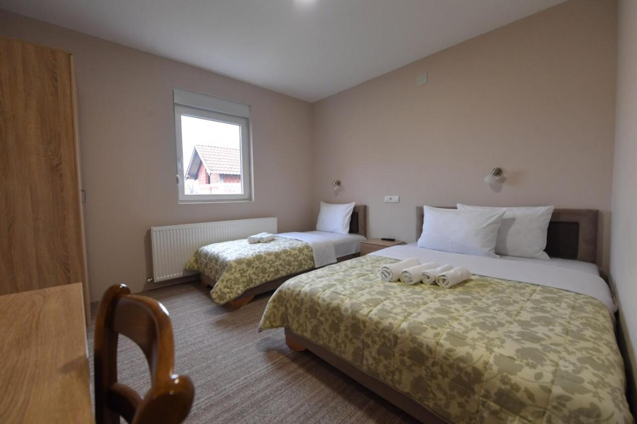 Olimp Motel Kraljevo Exterior photo