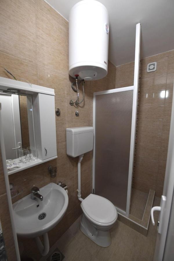 Olimp Motel Kraljevo Exterior photo