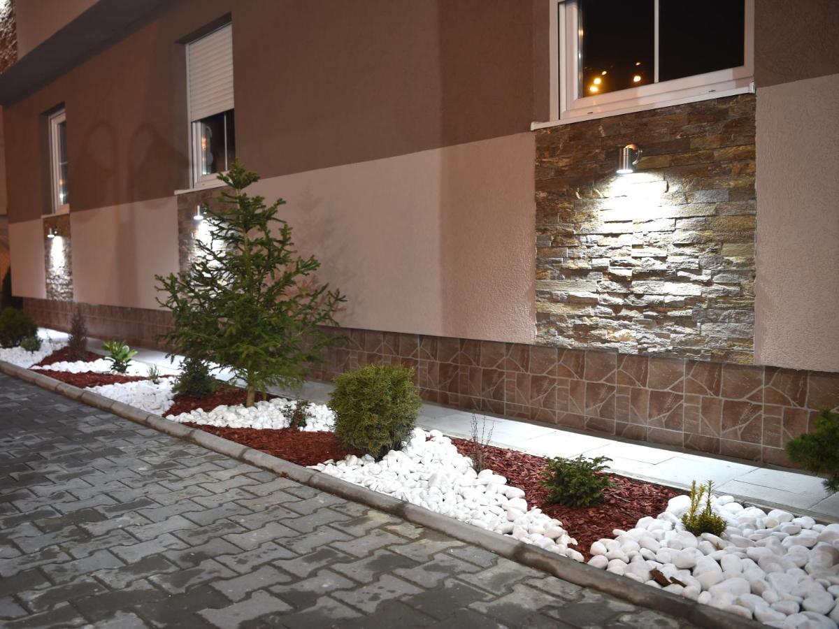 Olimp Motel Kraljevo Exterior photo
